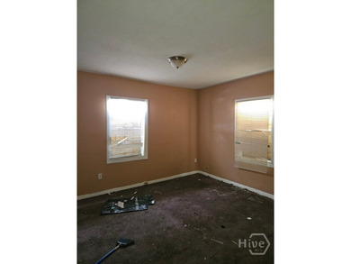 Attention investors and cash buyers! Check out this 4-bedroom - photo 19