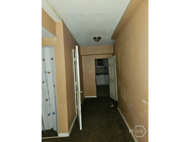 Attention investors and cash buyers! Check out this 4-bedroom - photo 21