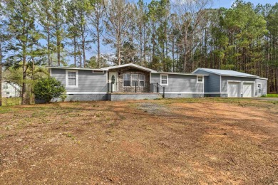 Lake Sinclair Home For Sale in Eatonton Georgia