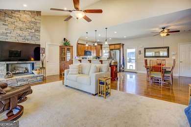 Stunning Jackson Lake Deeded Brick Estate with Private Dock - photo 22