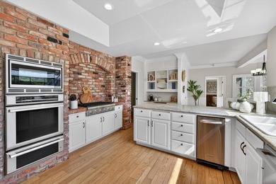 Nestled in a highly desirable Saratoga neighborhood, this - photo 35