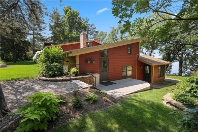 Clearwater Lake Home Sale Pending in Annandale Minnesota