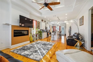 Welcome home to this stunning Gentilly residence featuring 3 - photo 5