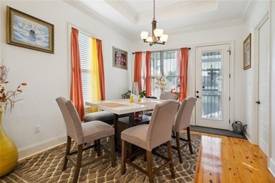 Welcome home to this stunning Gentilly residence featuring 3 - photo 6