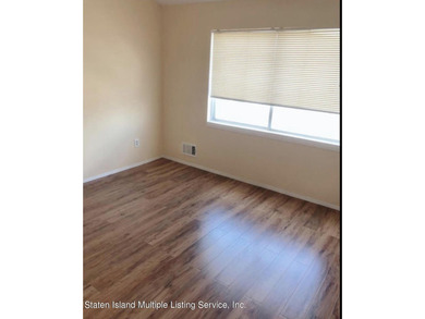 WHY RENT WHEN YOU CAN OWN? AFFORDABLE TOWNHOUSE IN MIDLAND BEACH - photo 12