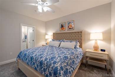 Ultra-luxury lakefront living at Cypress-recently repositioned - photo 25
