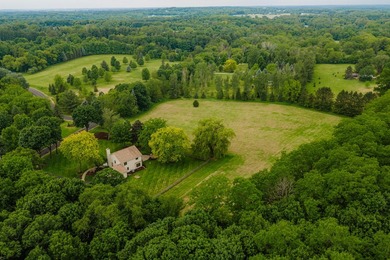 Space, serenity, and sensational design meet at W1818 Lake Rd! - photo 6