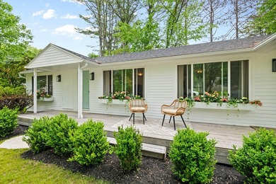Discover a rare opportunity to own a beautifully landscaped 38 - photo 3