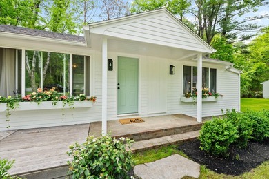 Discover a rare opportunity to own a beautifully landscaped 38 - photo 5