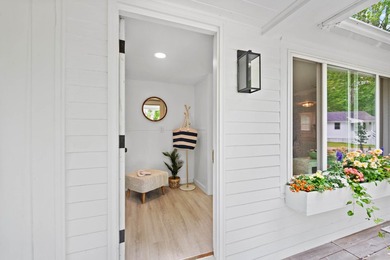 Discover a rare opportunity to own a beautifully landscaped 38 - photo 6