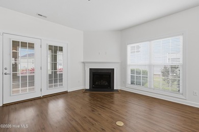 Enjoy easy living in this charming 2-bedroom, 2-bath brick patio - photo 10