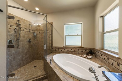 Secluded and quiet, this exceptional ranch-style home is nestled - photo 14