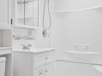 Beautifully Renovated 3BR/2BA Tri-Level Home with Exceptional - photo 16