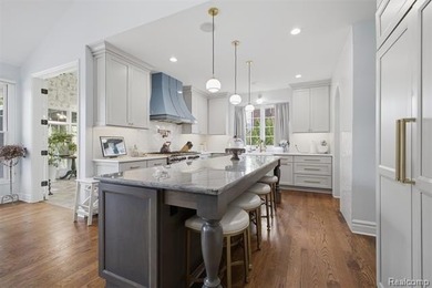 Welcome to 18199 Parkshore Drive in the prestigious Stonewater - photo 17