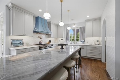 Welcome to 18199 Parkshore Drive in the prestigious Stonewater - photo 18