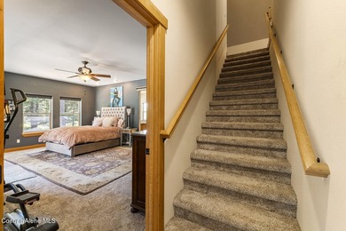 Secluded and quiet, this exceptional ranch-style home is nestled - photo 22