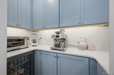 Welcome to 18199 Parkshore Drive in the prestigious Stonewater - photo 22