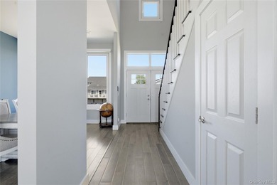 Don't miss this stunning 5-bedroom, 3-bath Waterfront - photo 3