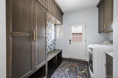 Welcome to 18199 Parkshore Drive in the prestigious Stonewater - photo 23