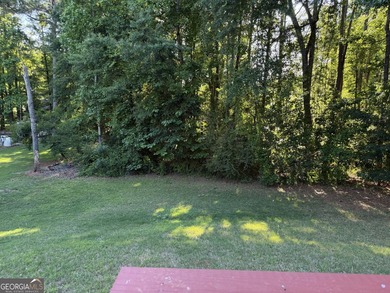Beautiful one owner home in the prime location of Riverwood - photo 4