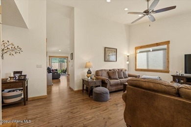 Discover relaxed lakelife living at in the coveted Cove at - photo 5
