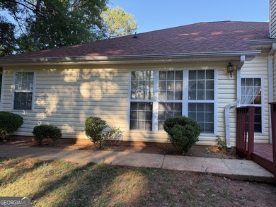 Beautiful one owner home in the prime location of Riverwood - photo 9