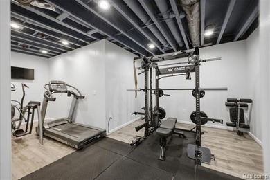 Welcome to 18199 Parkshore Drive in the prestigious Stonewater - photo 47