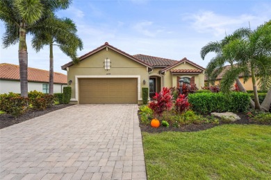 (private lake, pond, creek) Home Sale Pending in Bradenton Florida