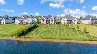 This LAVISH and STUNNING home on the lake offers a blend of - photo 6