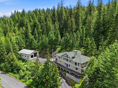 Rare one owner secondary waterfront home in desirable Woodland - photo 1