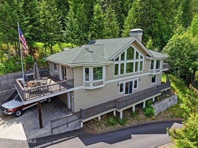 Rare one owner secondary waterfront home in desirable Woodland - photo 4