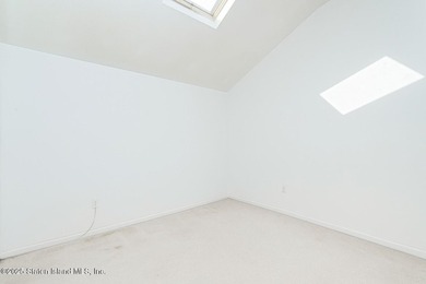 Welcome to 516 Medina Street, a beautiful attached single family - photo 15
