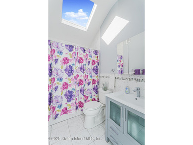Welcome to 516 Medina Street, a beautiful attached single family - photo 18