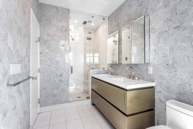 Nestled in the exclusive Hampton Court & Marina community at 580 - photo 22