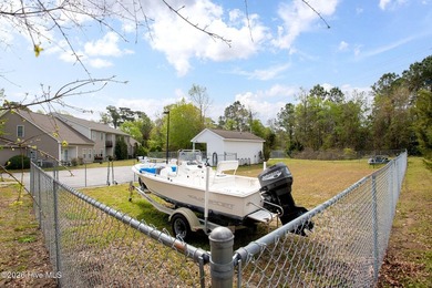 Welcome to easy, low-maintenance coastal living in the heart of - photo 4