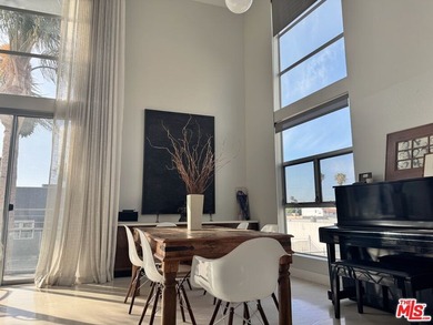 CORNER LOFT | SECOND FLOOR | STUNNING LIGHT l MARINA DEL REY - photo 27