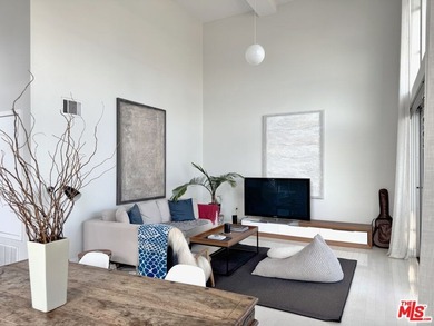 CORNER LOFT | SECOND FLOOR | STUNNING LIGHT l MARINA DEL REY - photo 28
