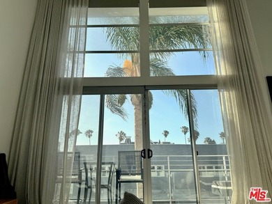 CORNER LOFT | SECOND FLOOR | STUNNING LIGHT l MARINA DEL REY - photo 46