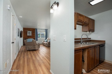 Affordable downtown living close to ALL the amenities and a huge - photo 7