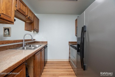 Affordable downtown living close to ALL the amenities and a huge - photo 8