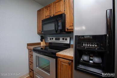 Affordable downtown living close to ALL the amenities and a huge - photo 9