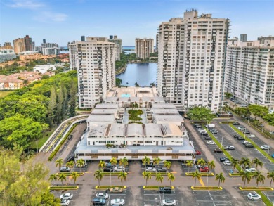 Little Maule Lake Condo For Sale in Aventura Florida