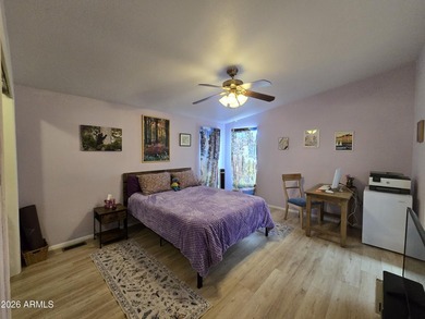 PRICED TO SELL! This is well-maintained 3-bedroom, 2-bath home - photo 16
