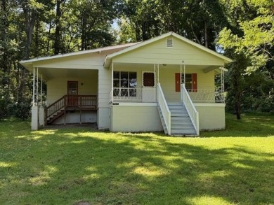 Lake Home For Sale in Louisa, Virginia