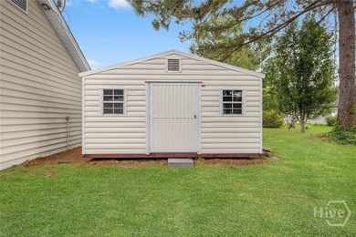 Welcome to life in The Village at Wild Heron, where tree-lined - photo 33