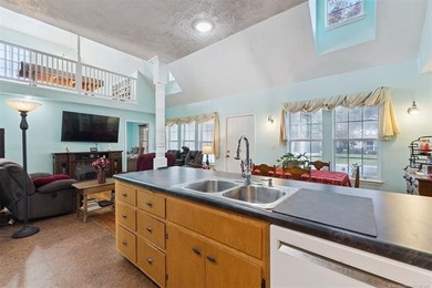 NEW PRICE!! Welcome to this bright and open 3-bedroom, 2.5-bath - photo 33