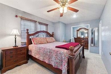 NEW PRICE!! Welcome to this bright and open 3-bedroom, 2.5-bath - photo 40