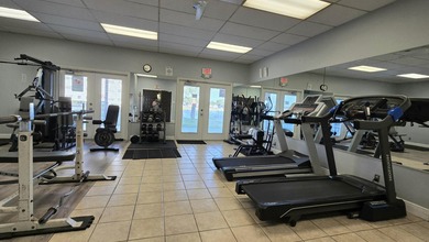 Enjoy South Fla seasonal or full-time living in Castle Gardens - photo 45