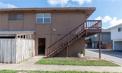 Bright and stylish 2-bedroom condo in Central City featuring an - photo 9