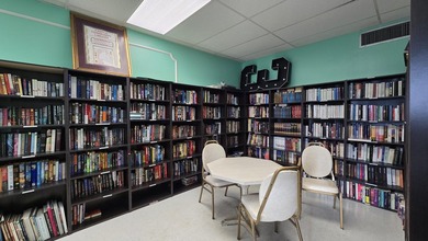 Enjoy South Fla seasonal or full-time living in Castle Gardens - photo 49